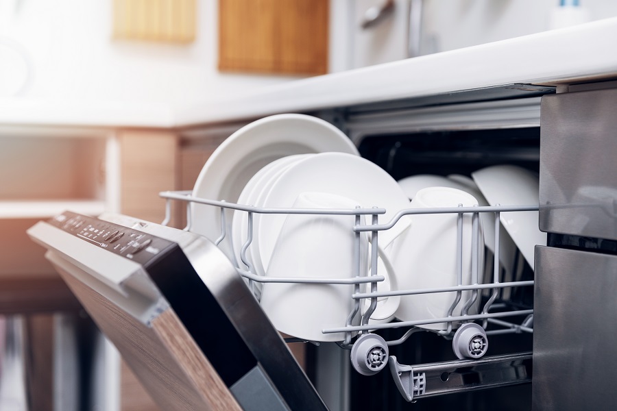 ponerse nervioso ranura Comercio Diferencias entre un lavavajillas integrable y un panelable - Milar  Tendencias de electrodomésticos