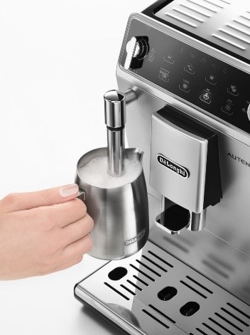 espumador de leche cafetera superautomatica Delonghi autentica