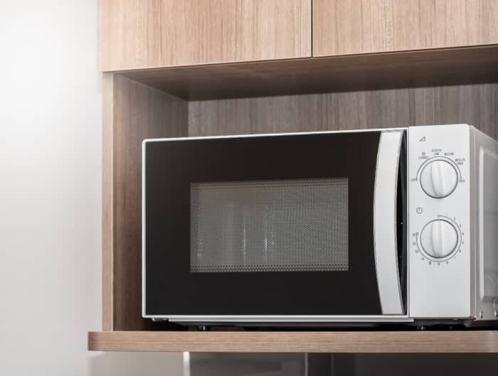 Microondas pequeños para todo tipo de estancias, conoce sus medidas - Milar  Tendencias de electrodomésticos