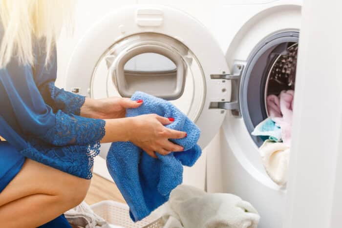 Ligadura Universal caja registradora Cómo lavar toallas en la lavadora? Guía definitiva de limpieza - Milar  Tendencias de electrodomésticos
