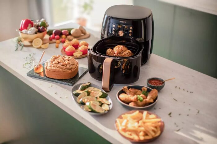 https://www.milar.es/blog/wp-content/uploads/2023/08/accesorios-airfryer-philips-700x467.jpg