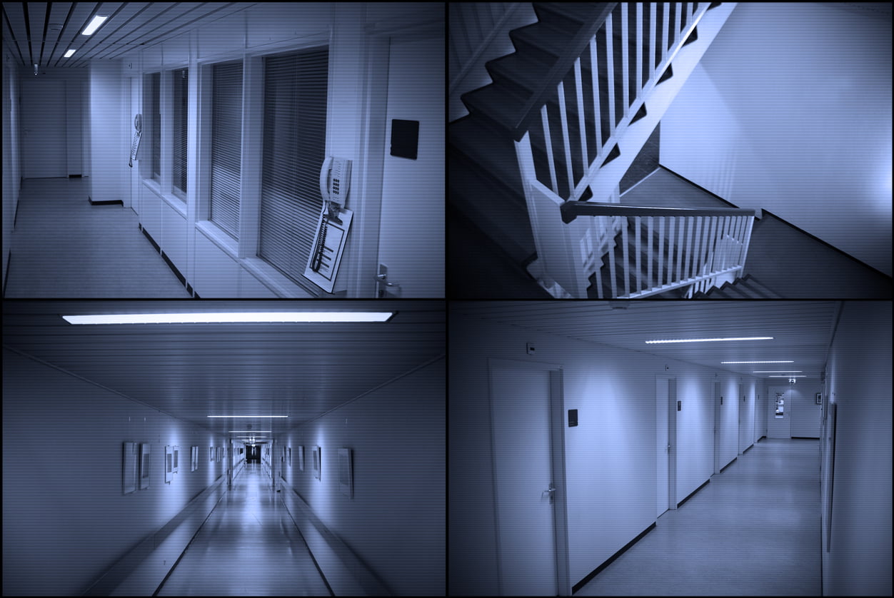 Las imágenes que ofrecen las cámaras de seguridad en un edificio.